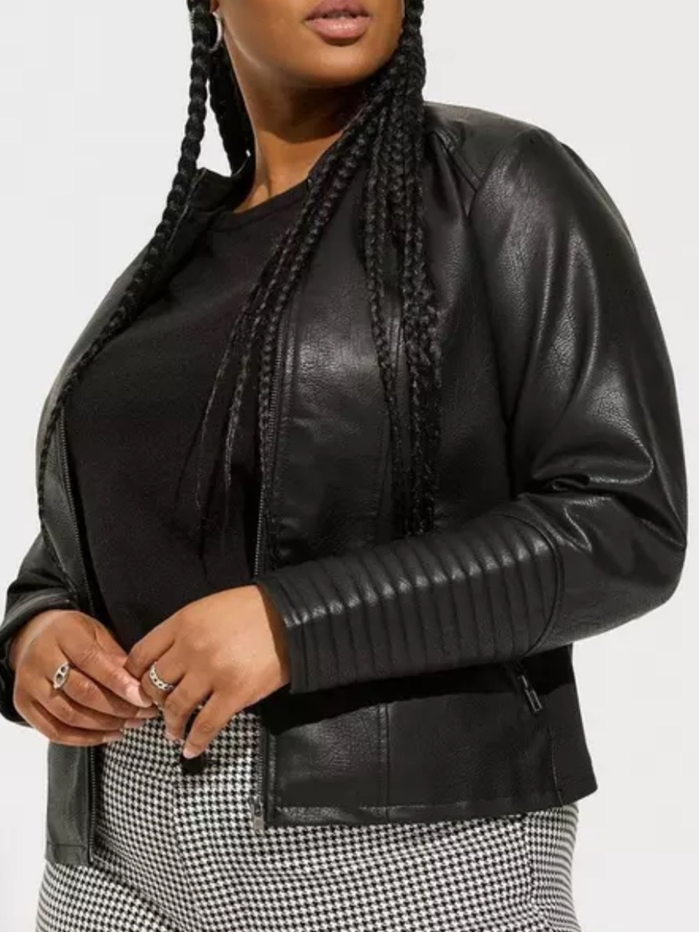 Torrid Black Faux Leather Collarless Moto Jacket Size Torrid 0 US Large.